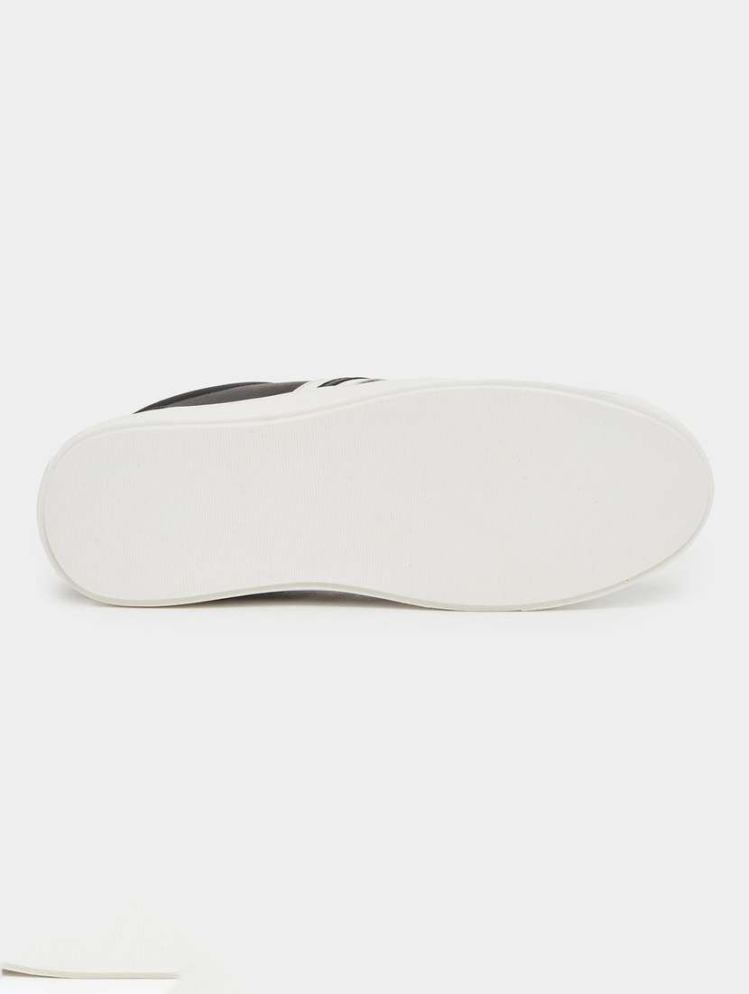 men black lace up sneaker - 21970909 -  Standard Image - 5