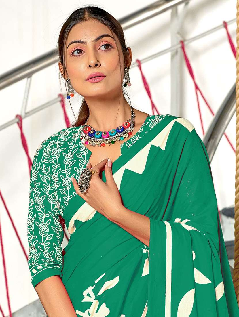 women printed casual wear saree with blouse - 21971035 - Standard Image - 3