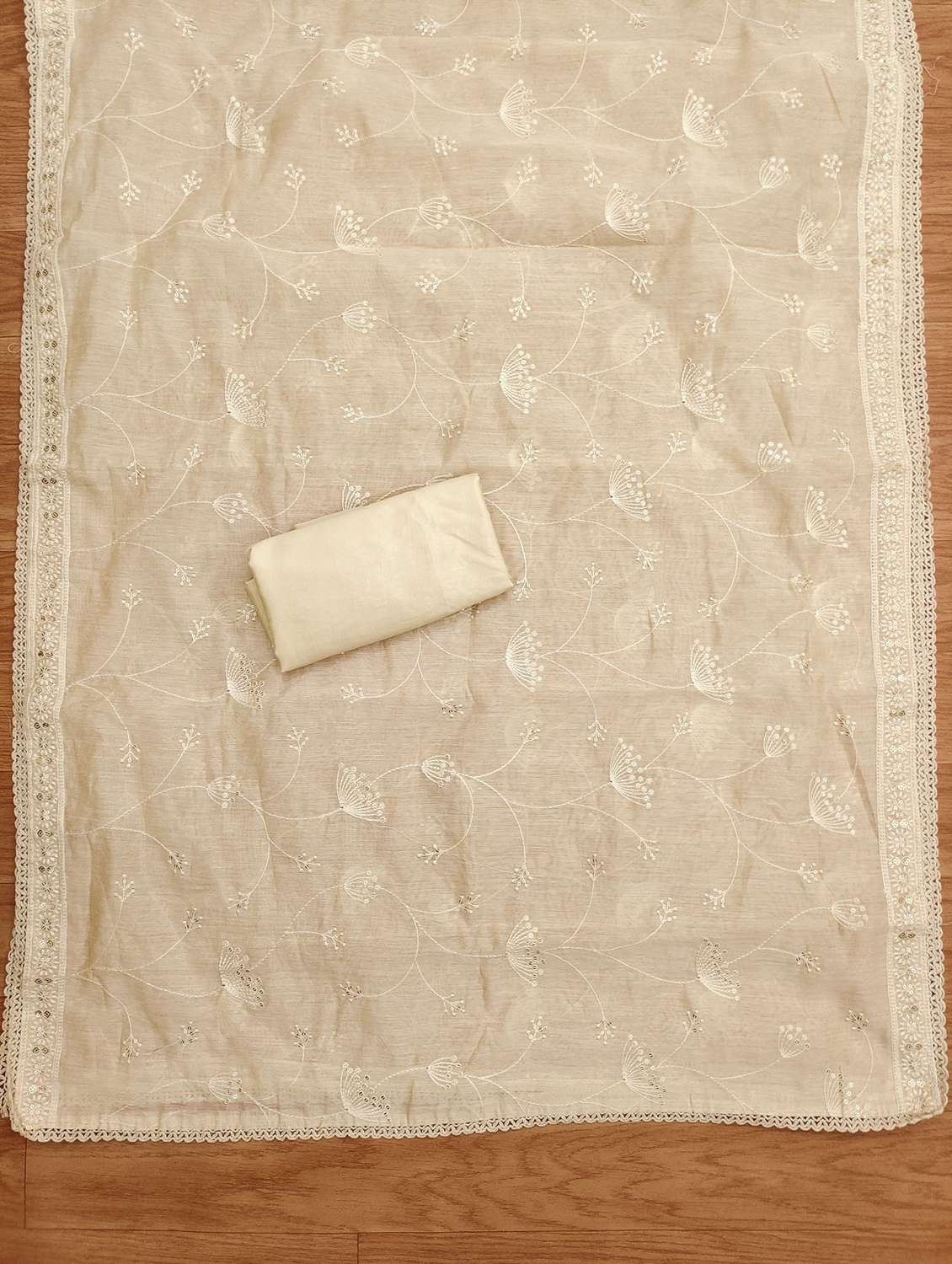 women embroidered unstitched suit set - 21971086 -  Standard Image - 3