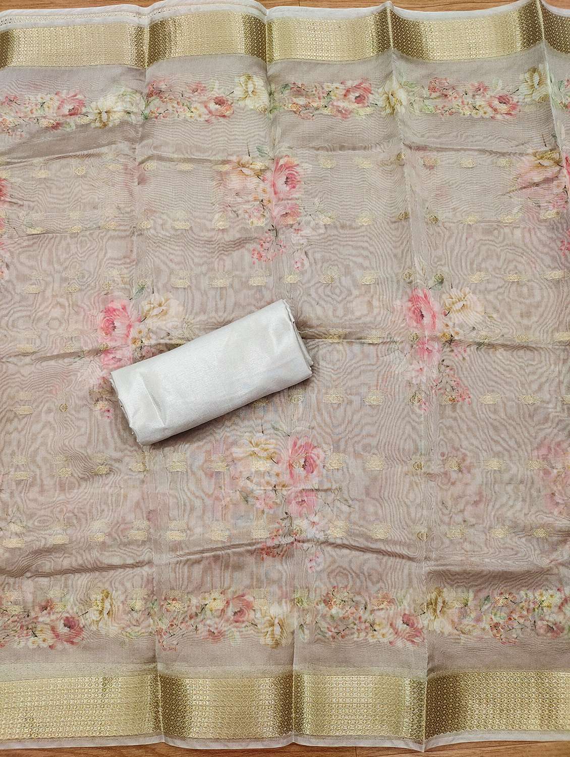 women embroidered unstitched suit set - 21971102 -  Standard Image - 3