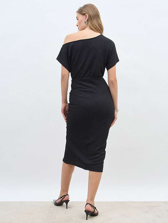 women black solid drop shoulder bodycon dress - 21971138 -  Standard Image - 3