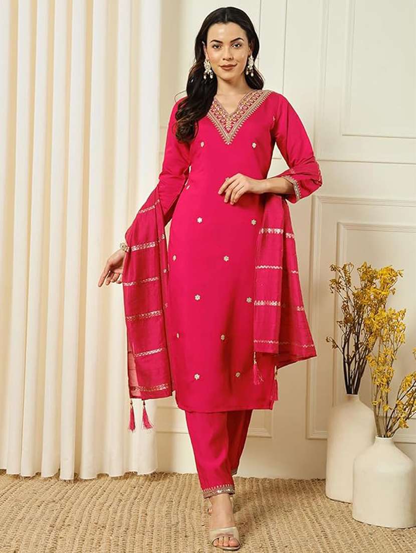 women three quarter sleeve kurta pant with dupatta set - 21971164 - Zoom Image - 0