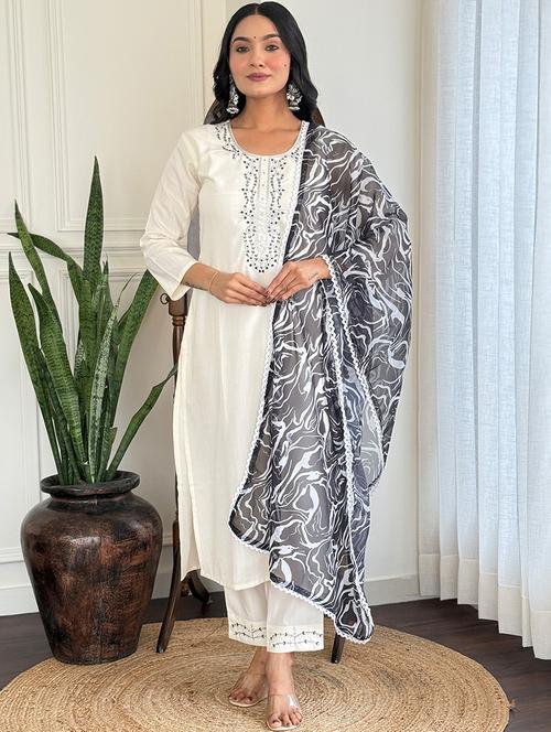 women three quarter sleeve kurta pant with dupatta set - 21971166 - Standard Image - 0