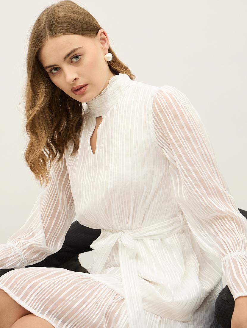 women self designed puff sleeve warp dress - 21971183 - Standard Image - 5