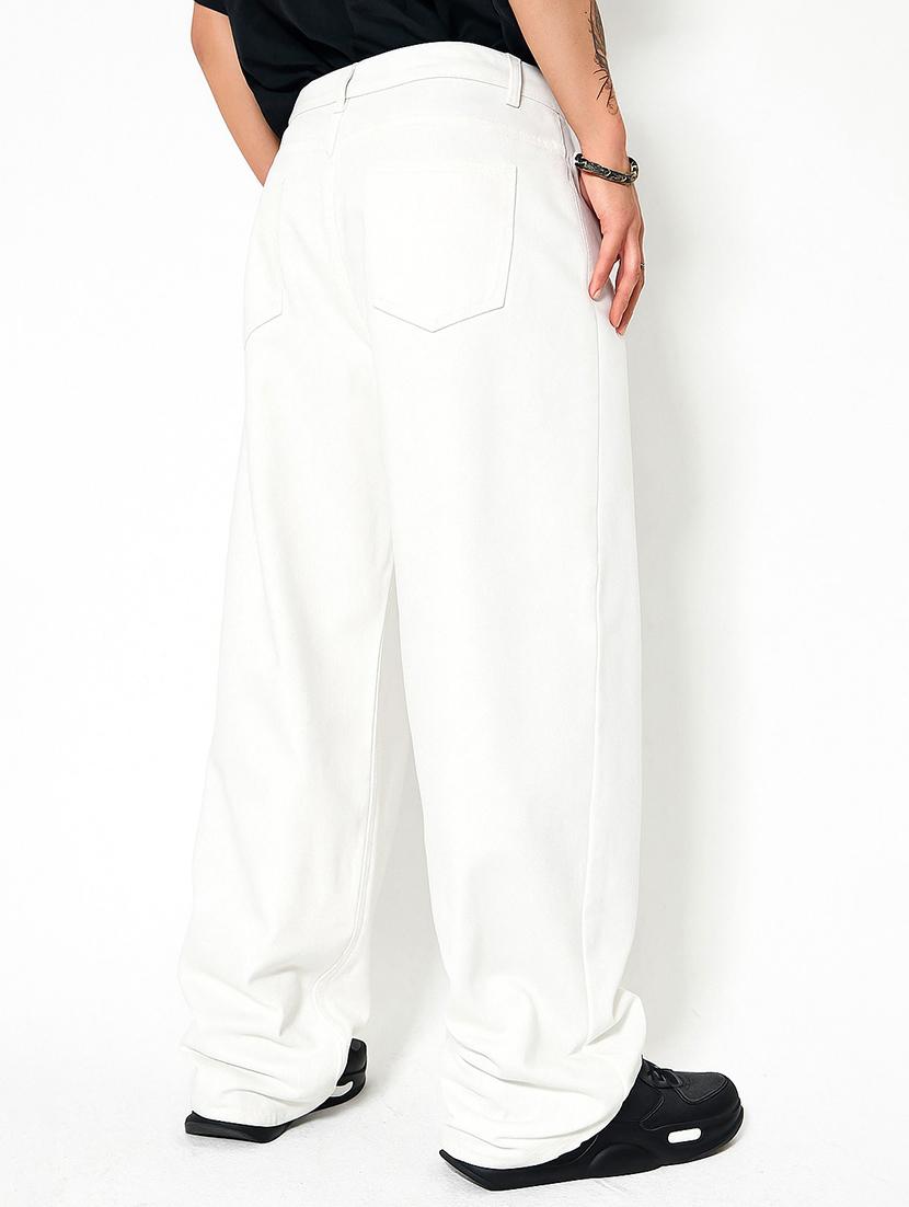 white denim jeans - 21971219 - Standard Image - 3