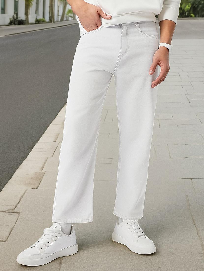 men plain mid rise full length straight fit jeans - 21971249 - Zoom Image - 0