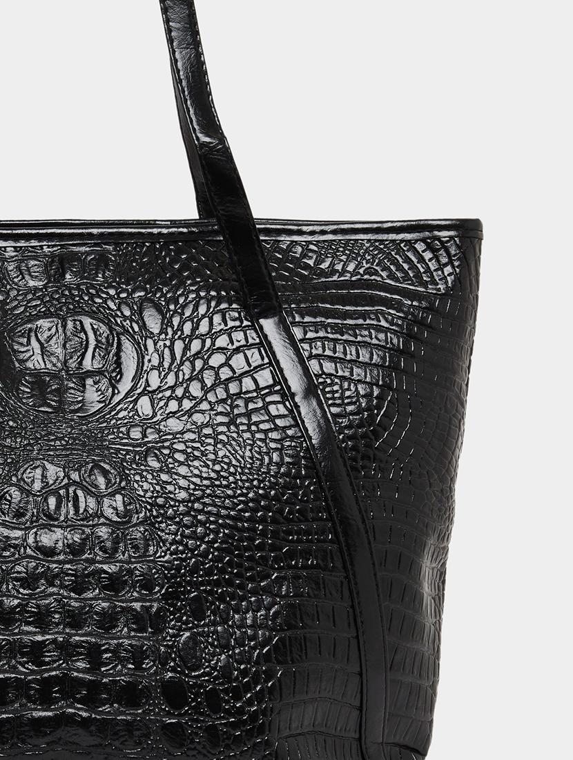 black animal textured pu shoulder bag - 21971440 - Standard Image - 3