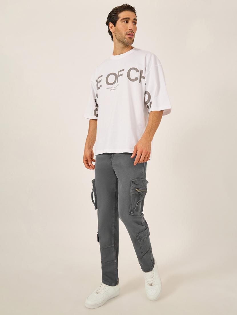 men grey solid mid rise regular fit cargo - 21971589 - Standard Image - 3