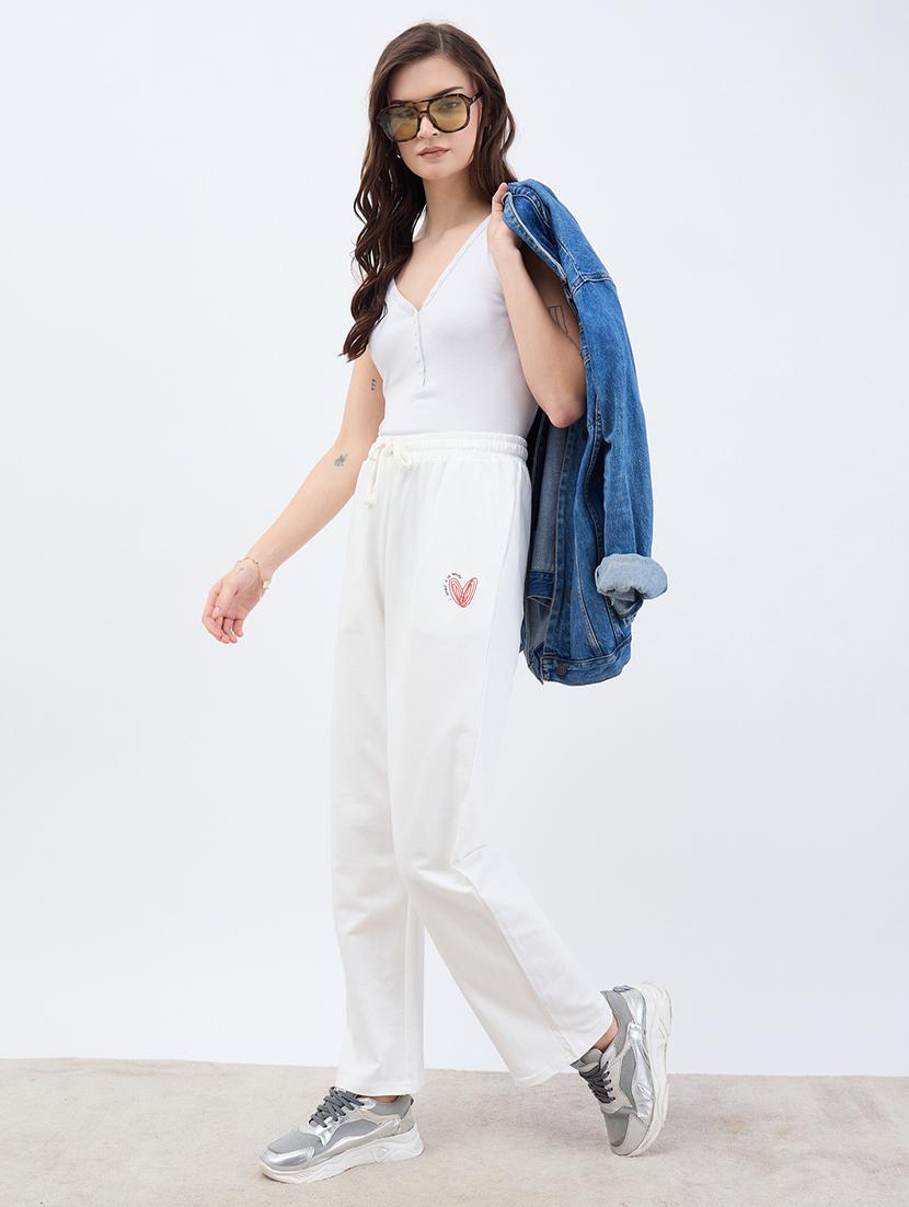 women solid mid rise relaxed fit track pant - 21971654 - Standard Image - 5