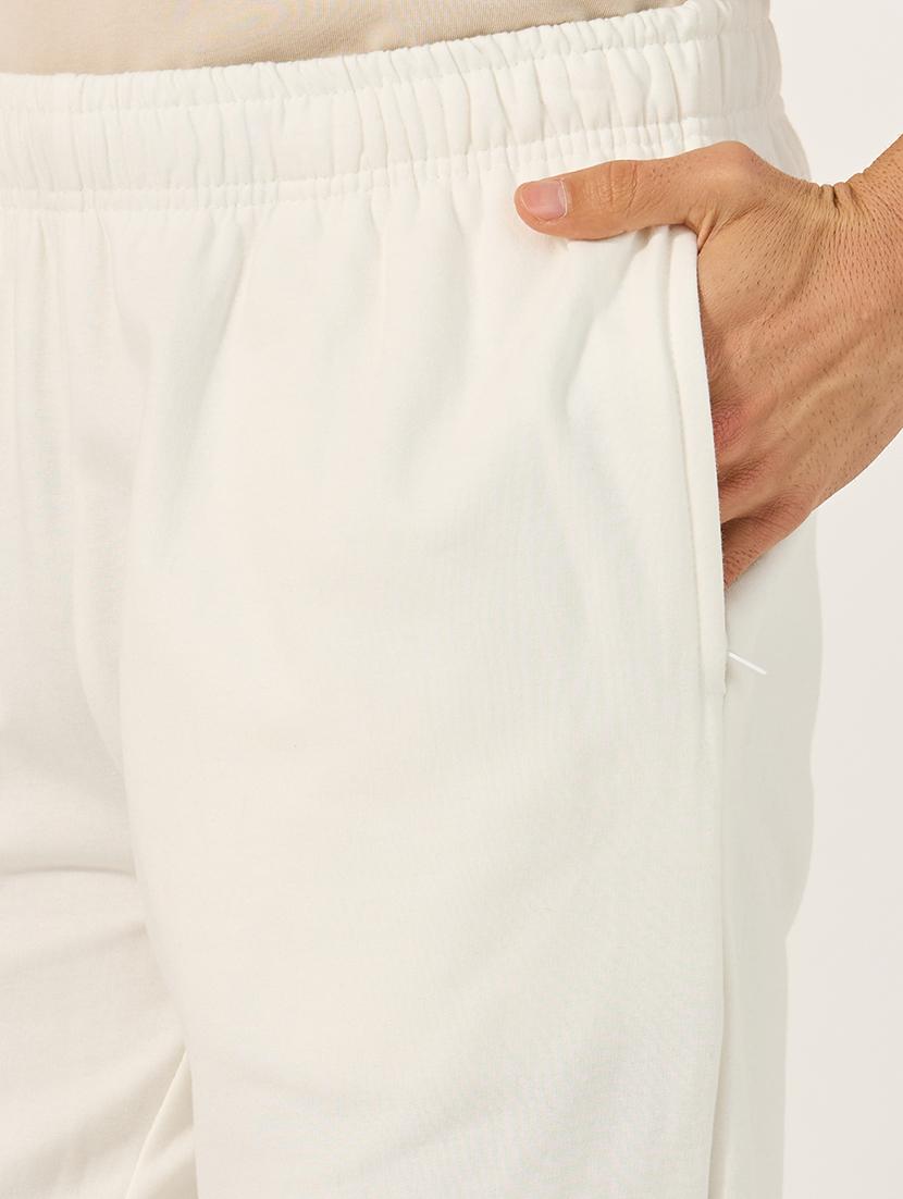 men solid mid rise relaxed fit jogger - 21971692 - Standard Image - 3