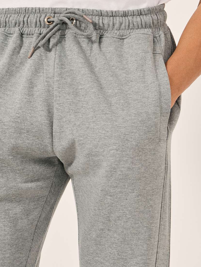 men solid mid rise relaxed fit jogger - 21971718 -  Standard Image - 3