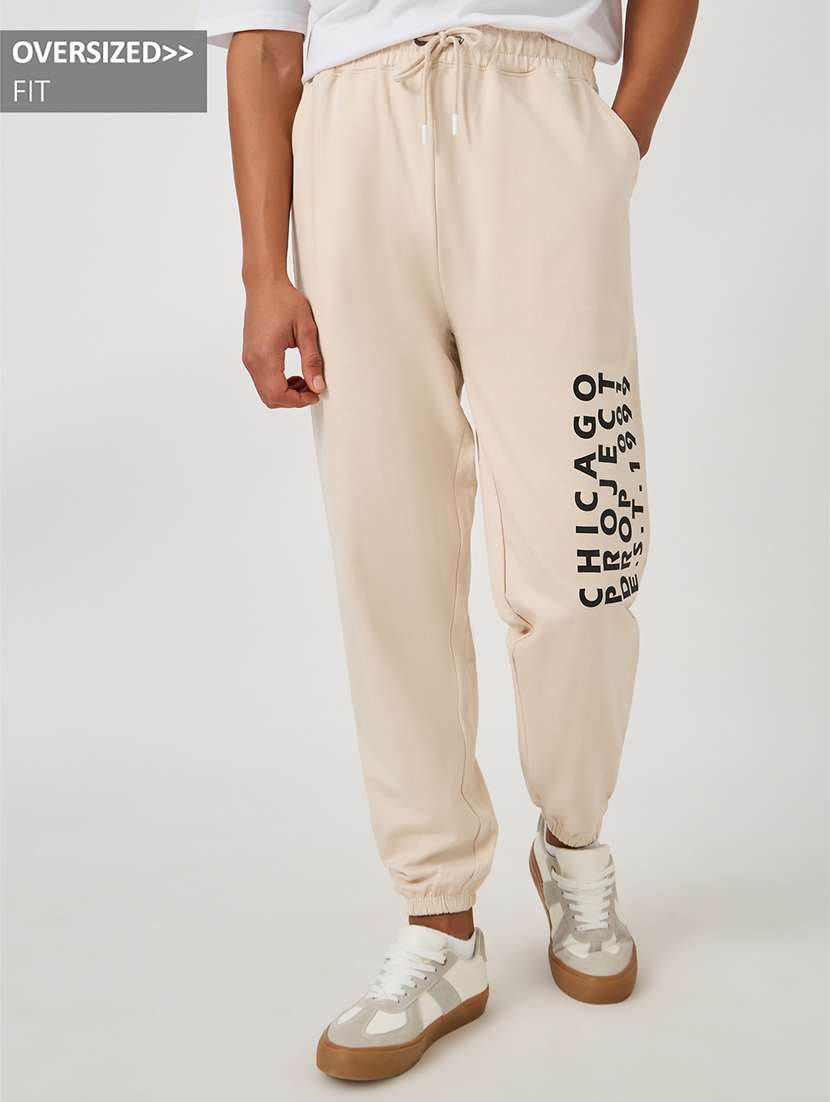 men printed mid rise relaxed fit jogger