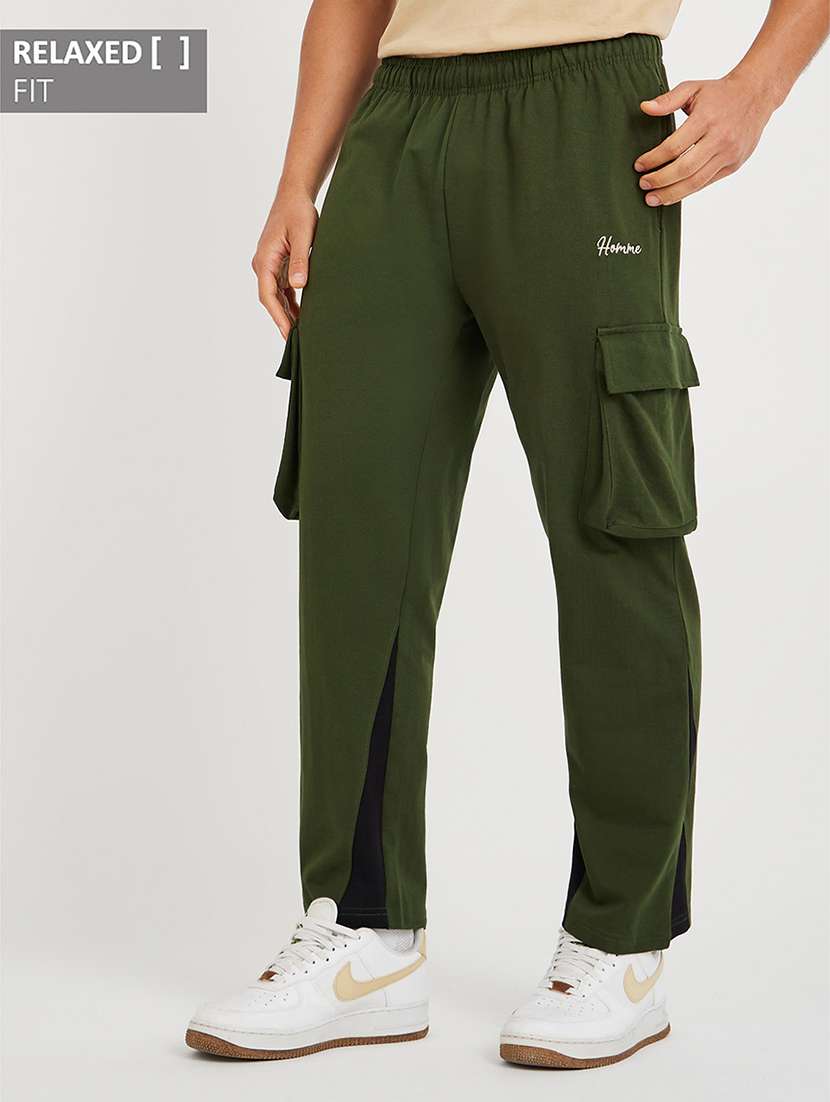 olive cotton men solid mid rise relaxed fit cargo - 21971737 - Zoom Image - 0