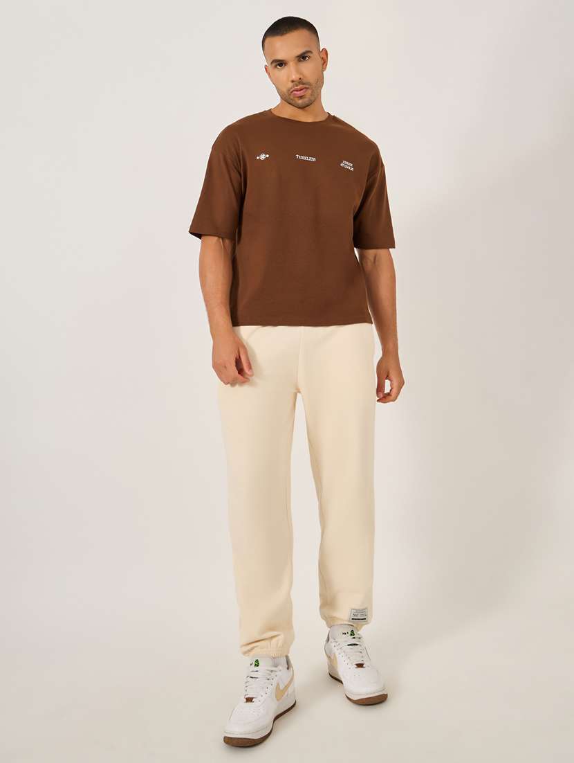 men solid mid rise relaxed fit jogger - 21971742 -  Standard Image - 3