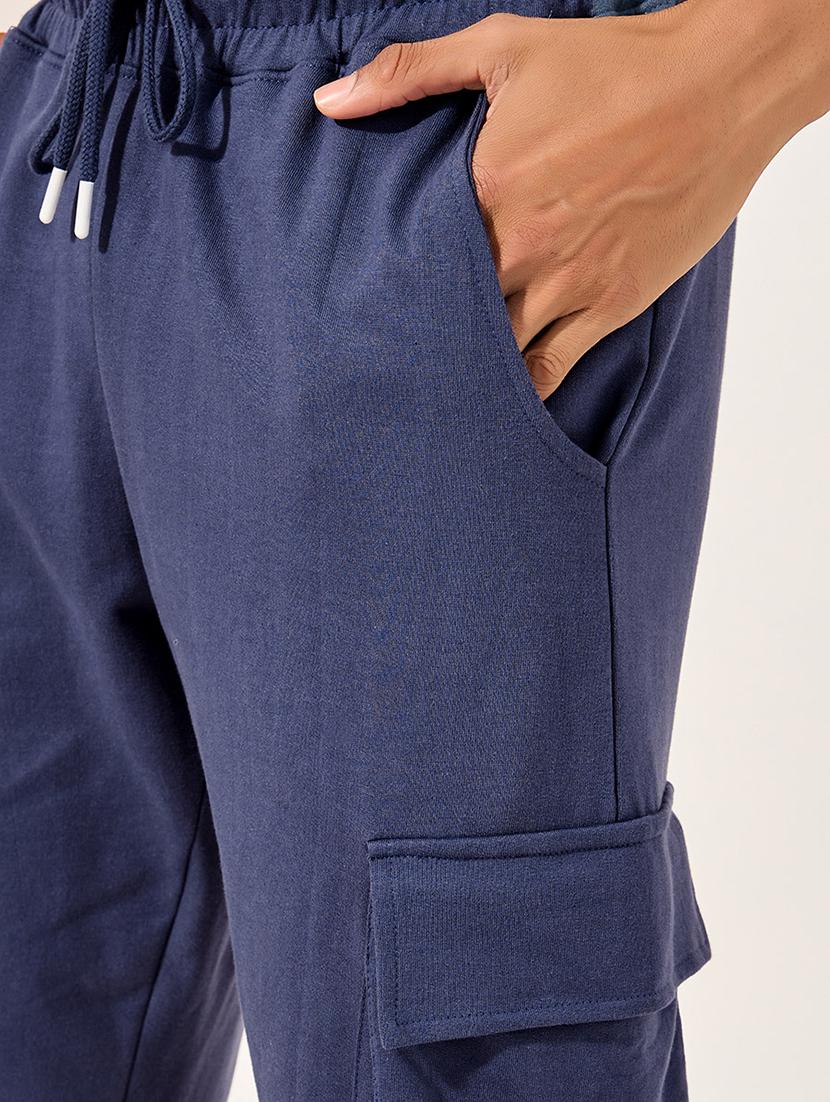 men solid mid rise relaxed fit cargo - 21971745 - Standard Image - 3