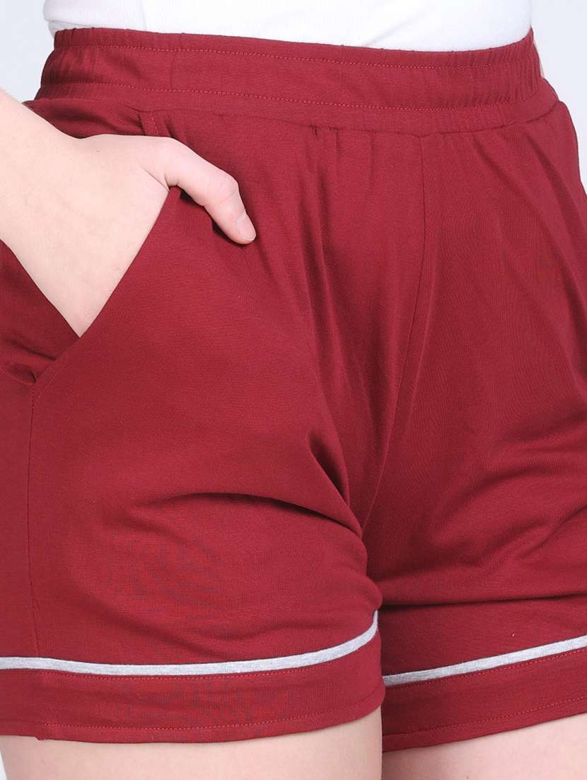 Women Maroon Solid Mid Rise Sports Shorts - 21971834 -  Standard Image - 5