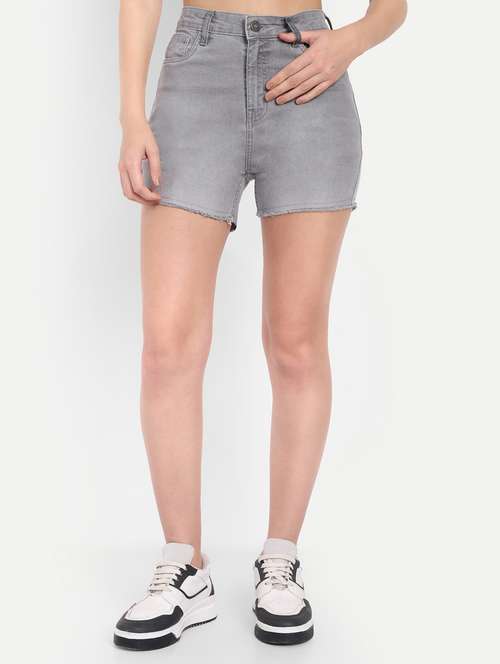 women solid high rise distressed denim shorts