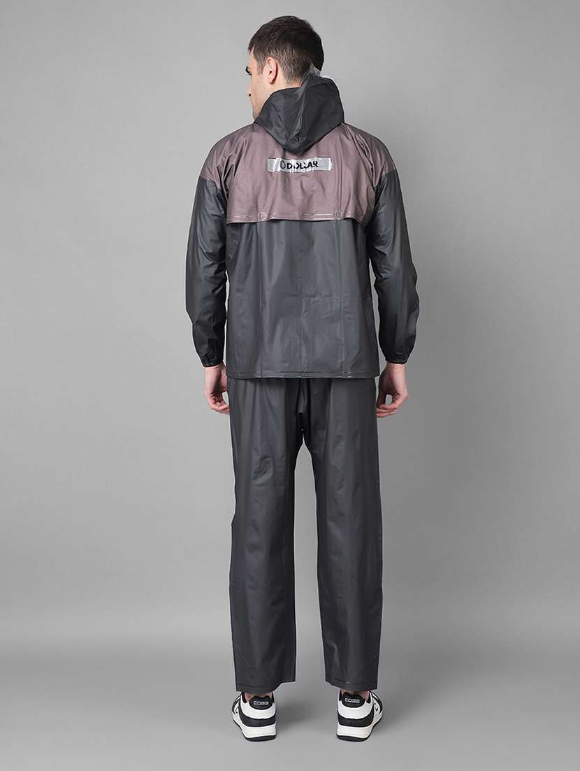 men color block long sleeve rain suit set  - 21971937 -  Standard Image - 3