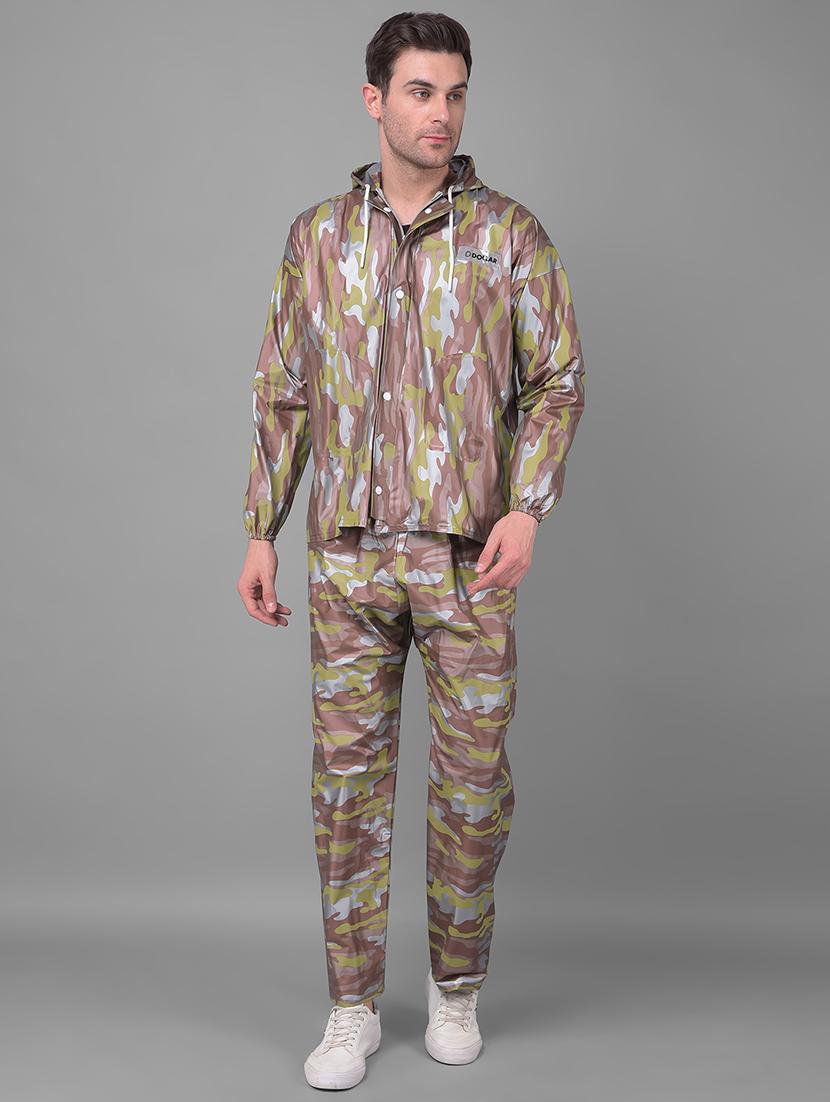 men camouflage long sleeve rain suit set  - 21971995 -  Zoom Image - 0