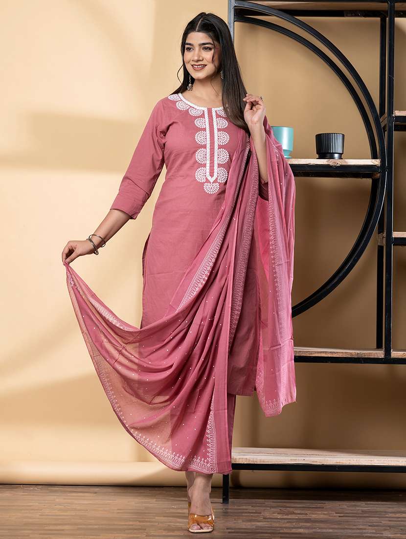women three quarter sleeve kurta pant with dupatta set