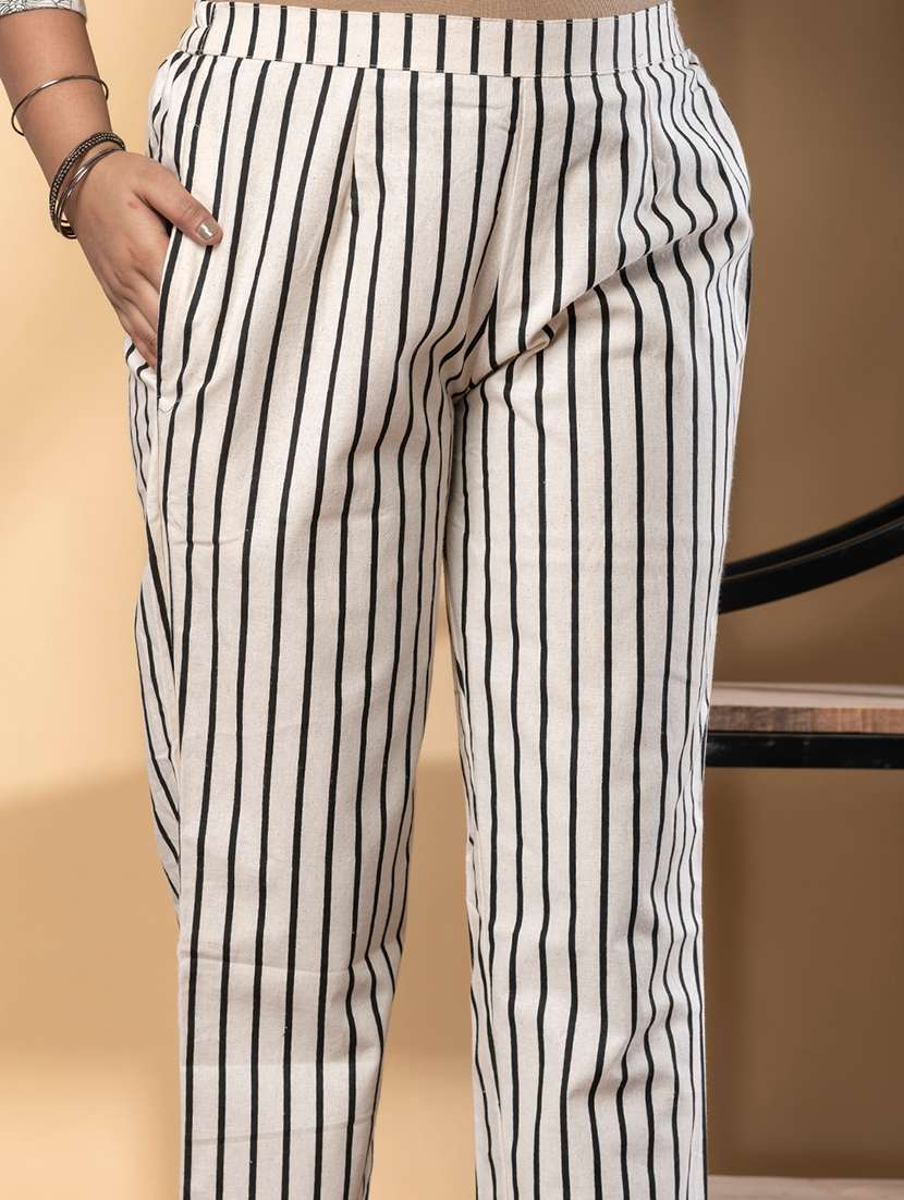 women floral printed three quarter sleeve kurta pant set - 21972287 -  Standard Image - 5