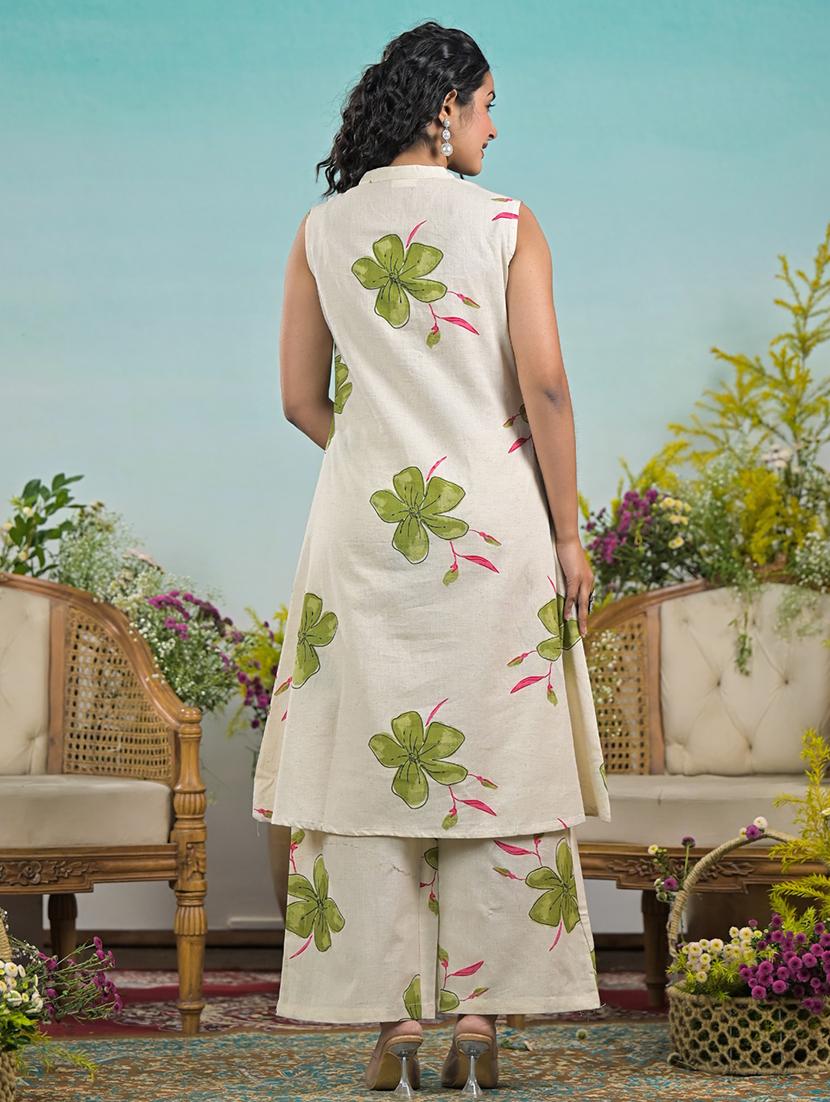 women floral printed sleeveless kurta pant set - 21972327 - Standard Image - 3