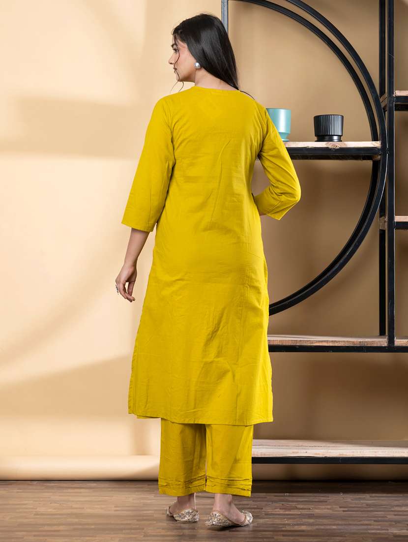 women floral three quarter sleeve kurta pant set - 21972331 -  Standard Image - 3