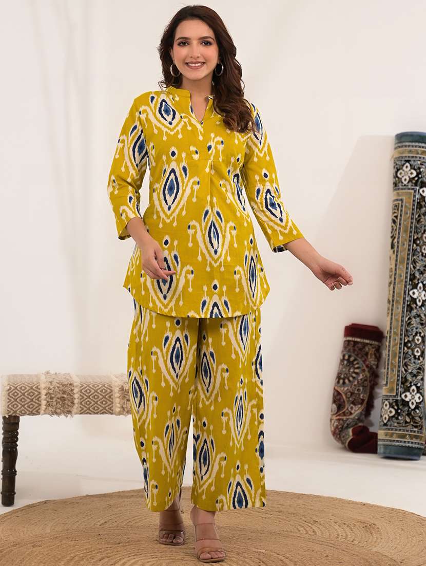women ikat printed three quarter sleeve ethnic co-ord set - 21972337 -  Zoom Image - 0