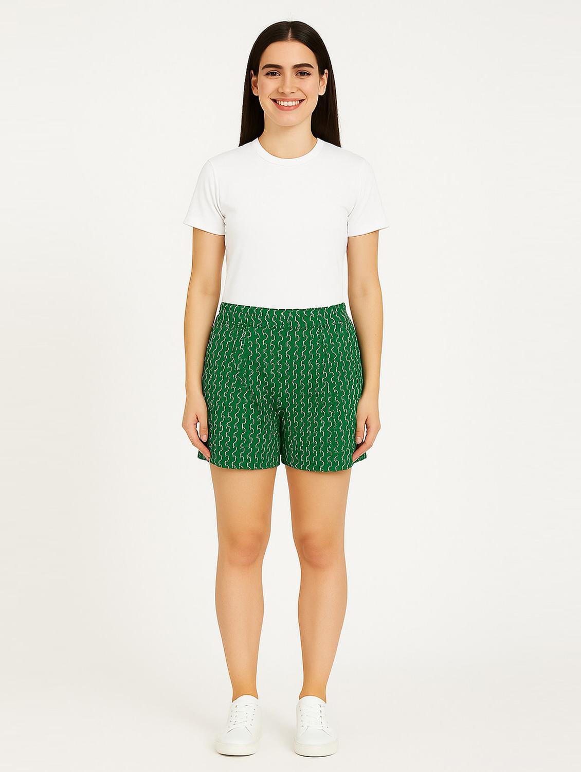 green cotton regular shorts - 21972351 - Standard Image - 3