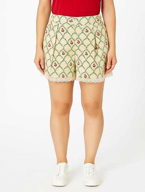 green cotton regular shorts - 21972360 -  Standard Image - 0