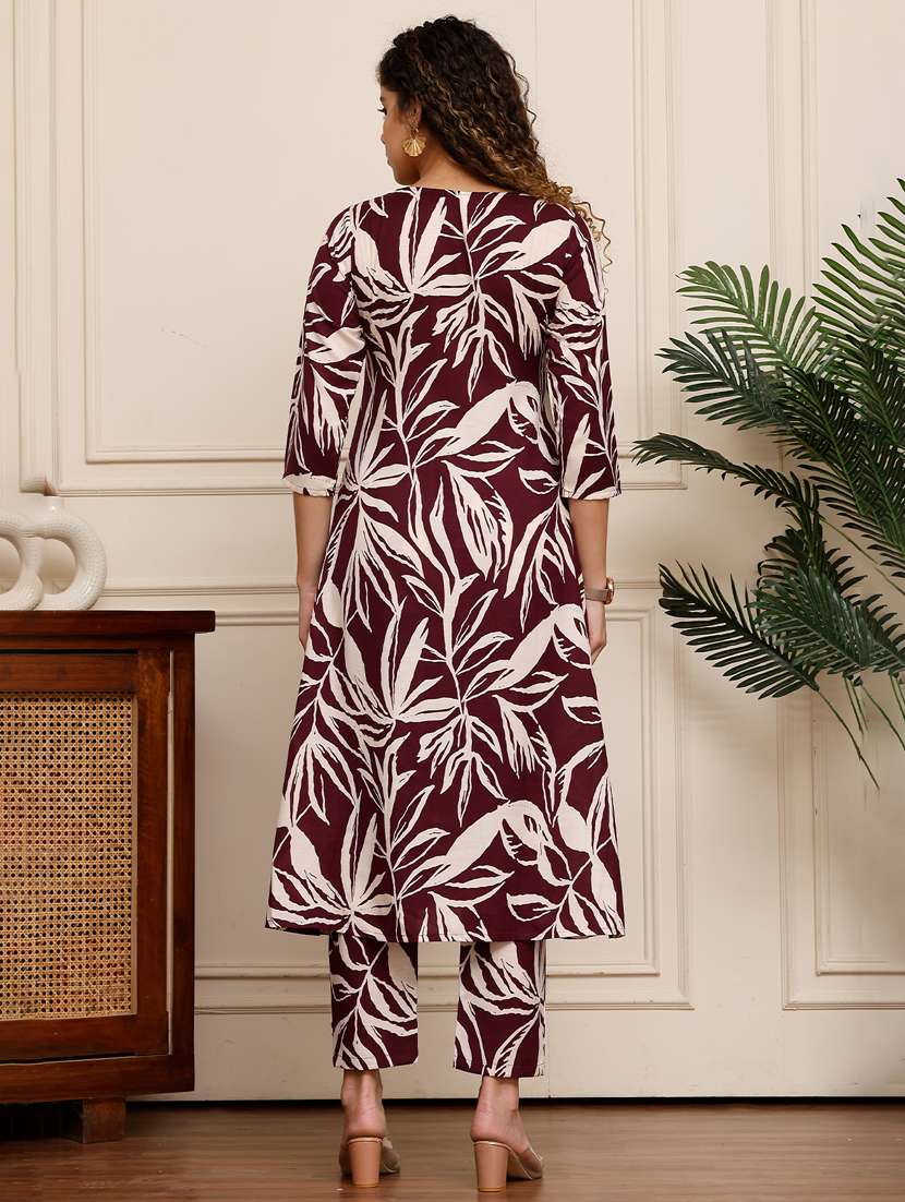 women printed three quarter sleeve kurta pant set - 21972460 -  Standard Image - 3