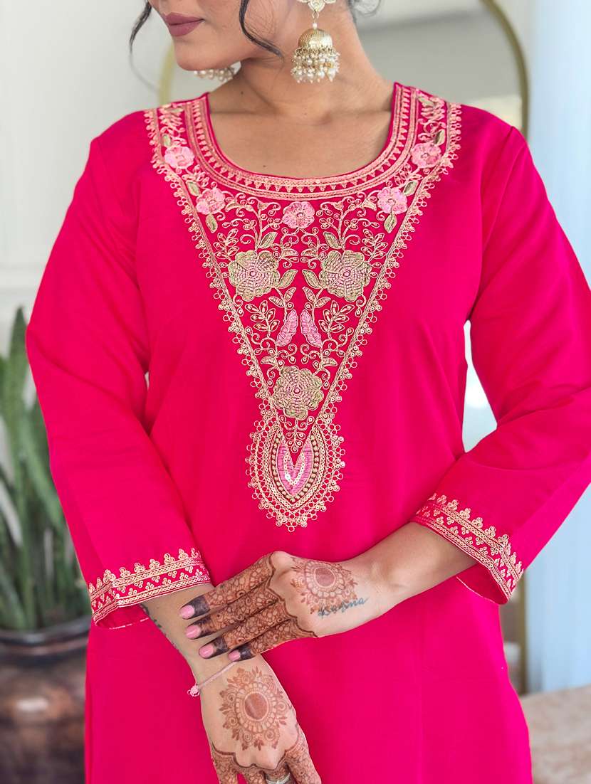 women three quarter sleeve kurta pant with dupatta set - 21972538 - Standard Image - 5