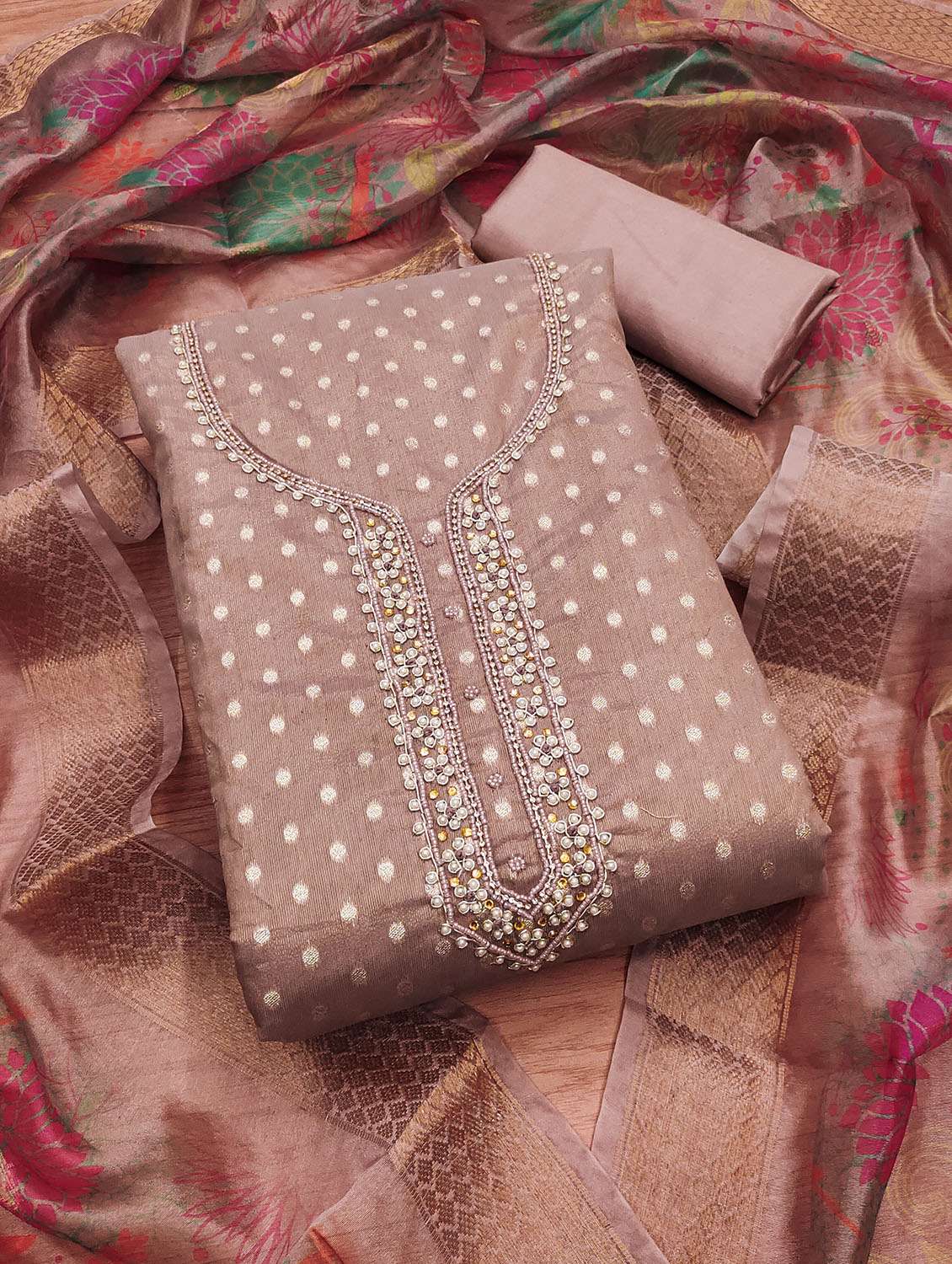 women self design embroidered unstitched suit set - 21972715 - Zoom Image - 0