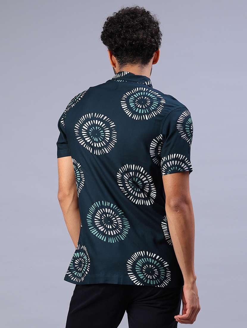 men printed short sleeve regular fit casual shirt - 21973813 -  Standard Image - 3