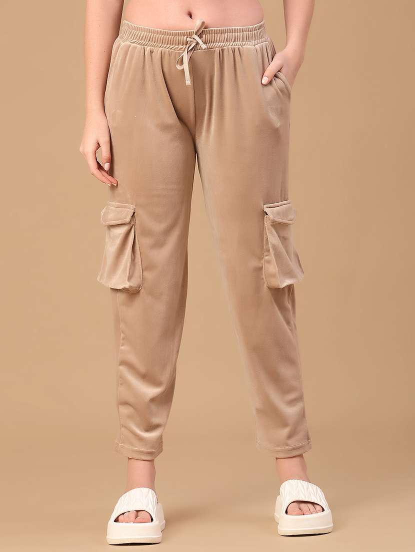 women solid mid rise cargo