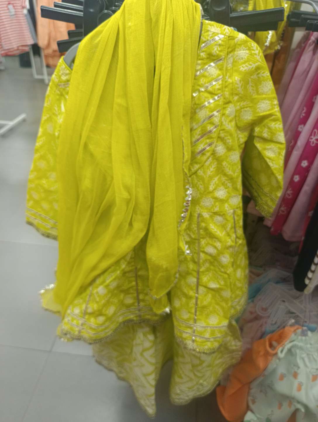 light green cambric dress - 21974829 - Zoom Image - 0