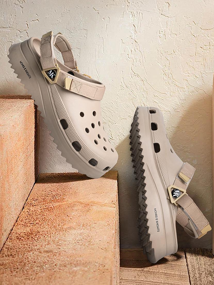 men beige solid crocs - 21974852 - Zoom Image - 0