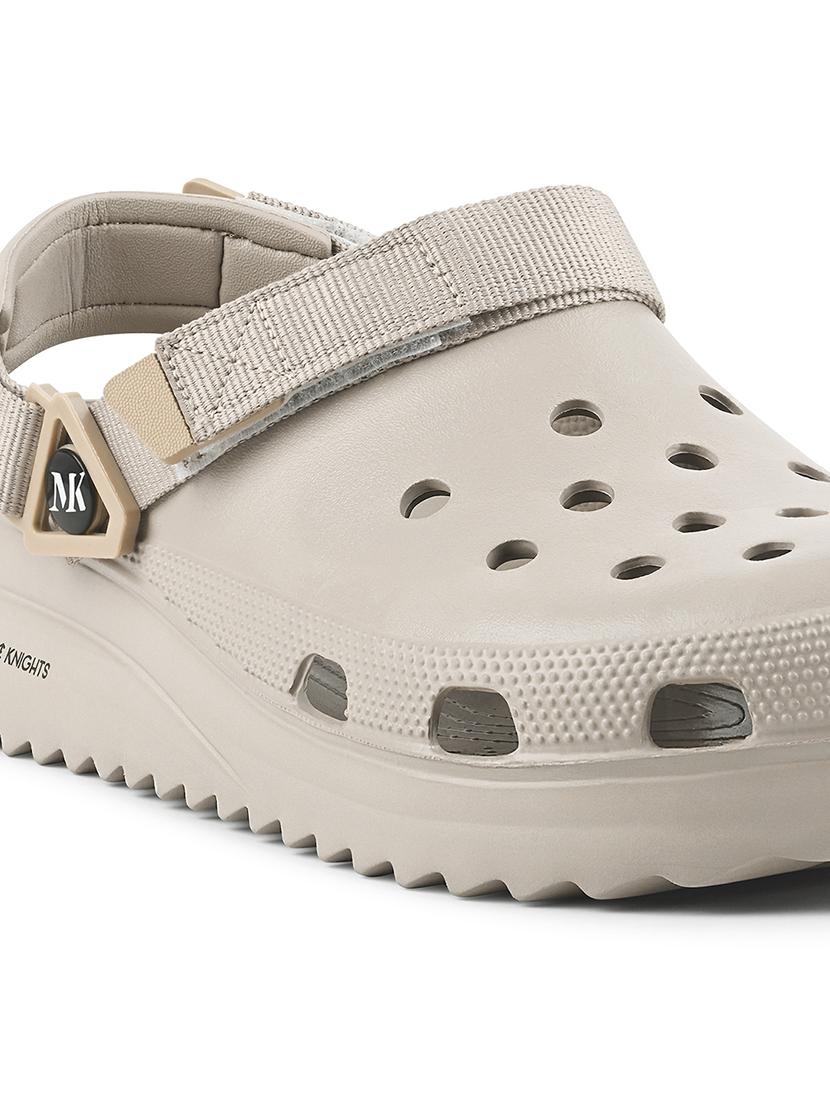 men beige solid crocs - 21974852 - Standard Image - 5
