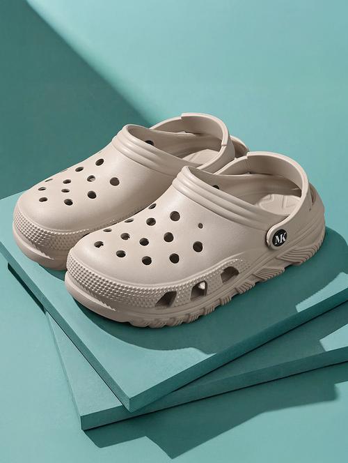 men beige solid crocs  - 21974857 -  Standard Image - 0