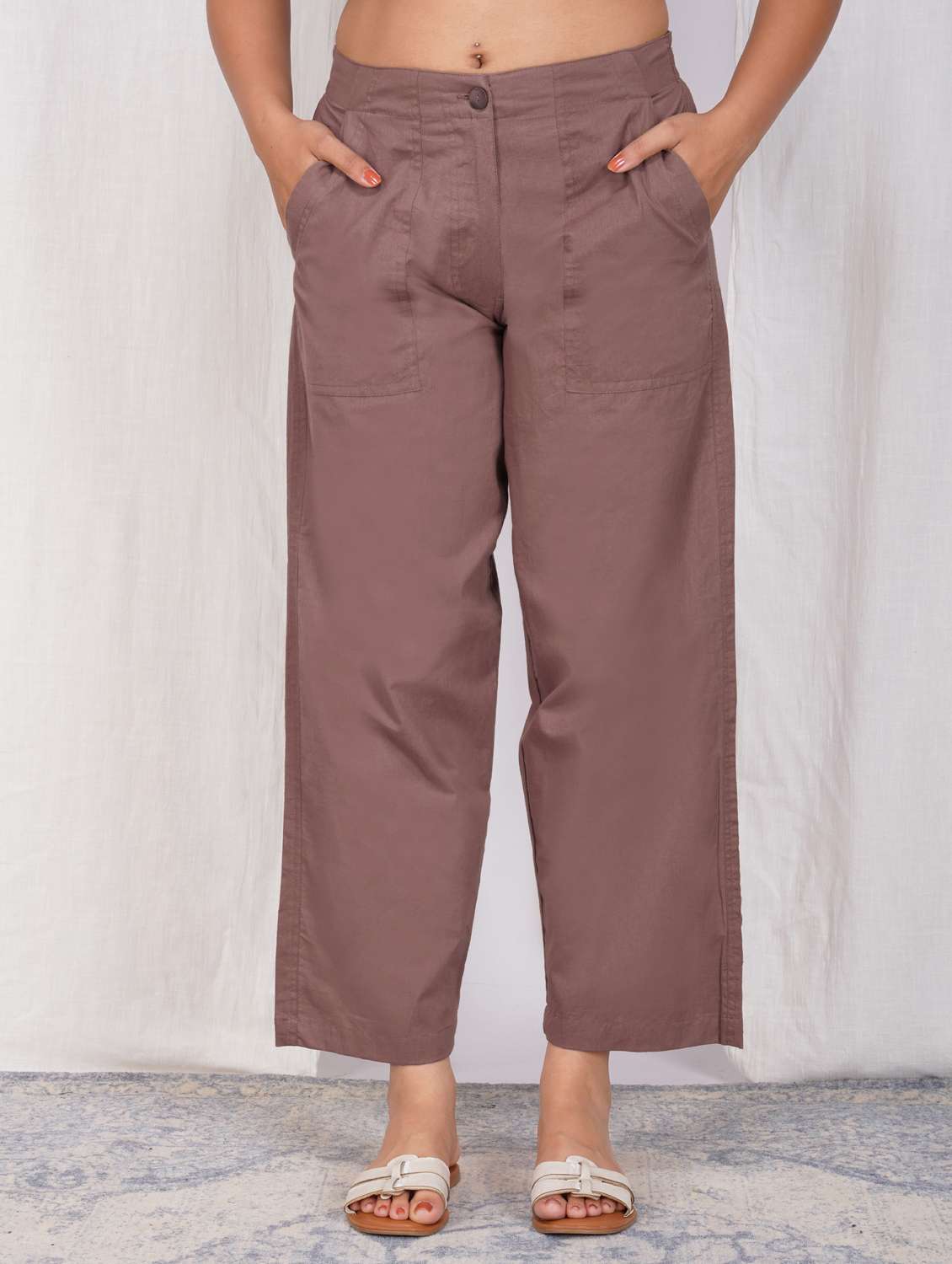 women solid mid rise straight fit trouser - 21974899 -  Zoom Image - 0