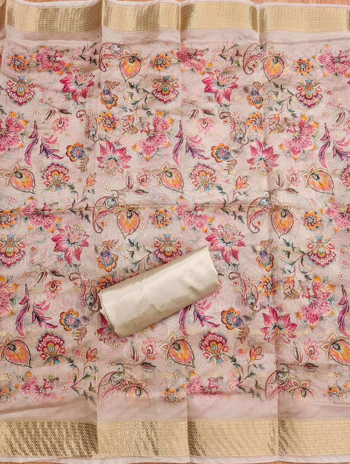 women self design embroidered unstitched suit set - 21974911 -  Standard Image - 3