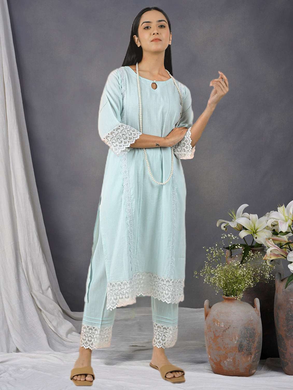 women solid with work three quarter sleeve a-line kurta