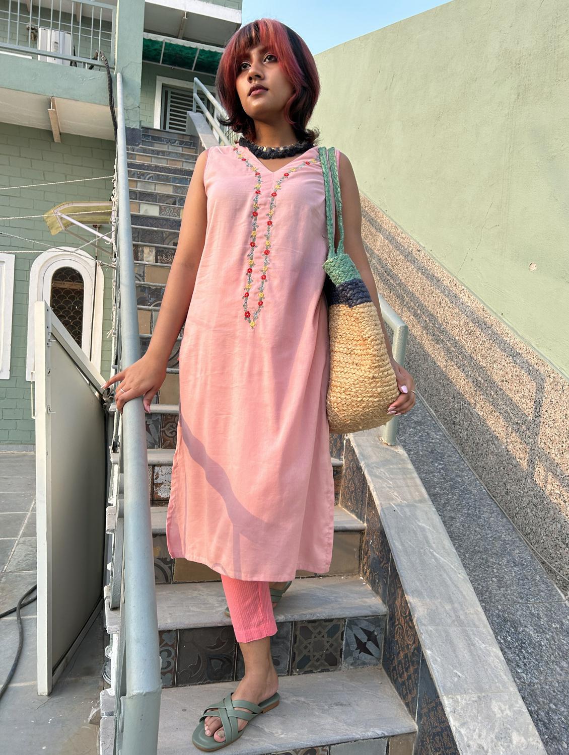women solid with work sleeveless a-line kurta - 21974940 -  Zoom Image - 0