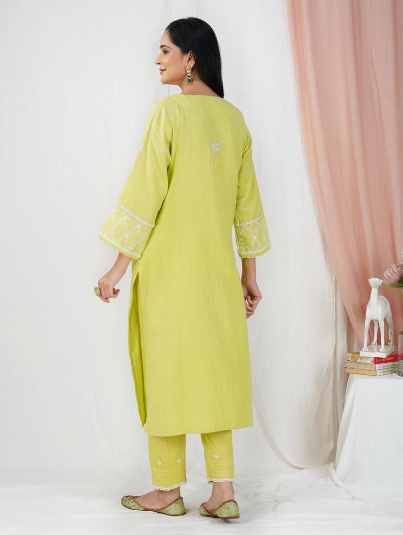 women solid with work three quarter sleeve a-line kurta - 21974943 - Standard Image - 3