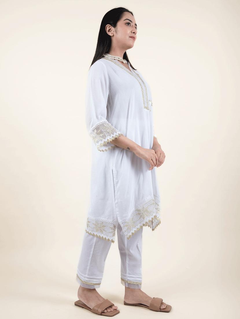 women solid with work three quarter sleeve a-line kurta - 21974946 - Standard Image - 3