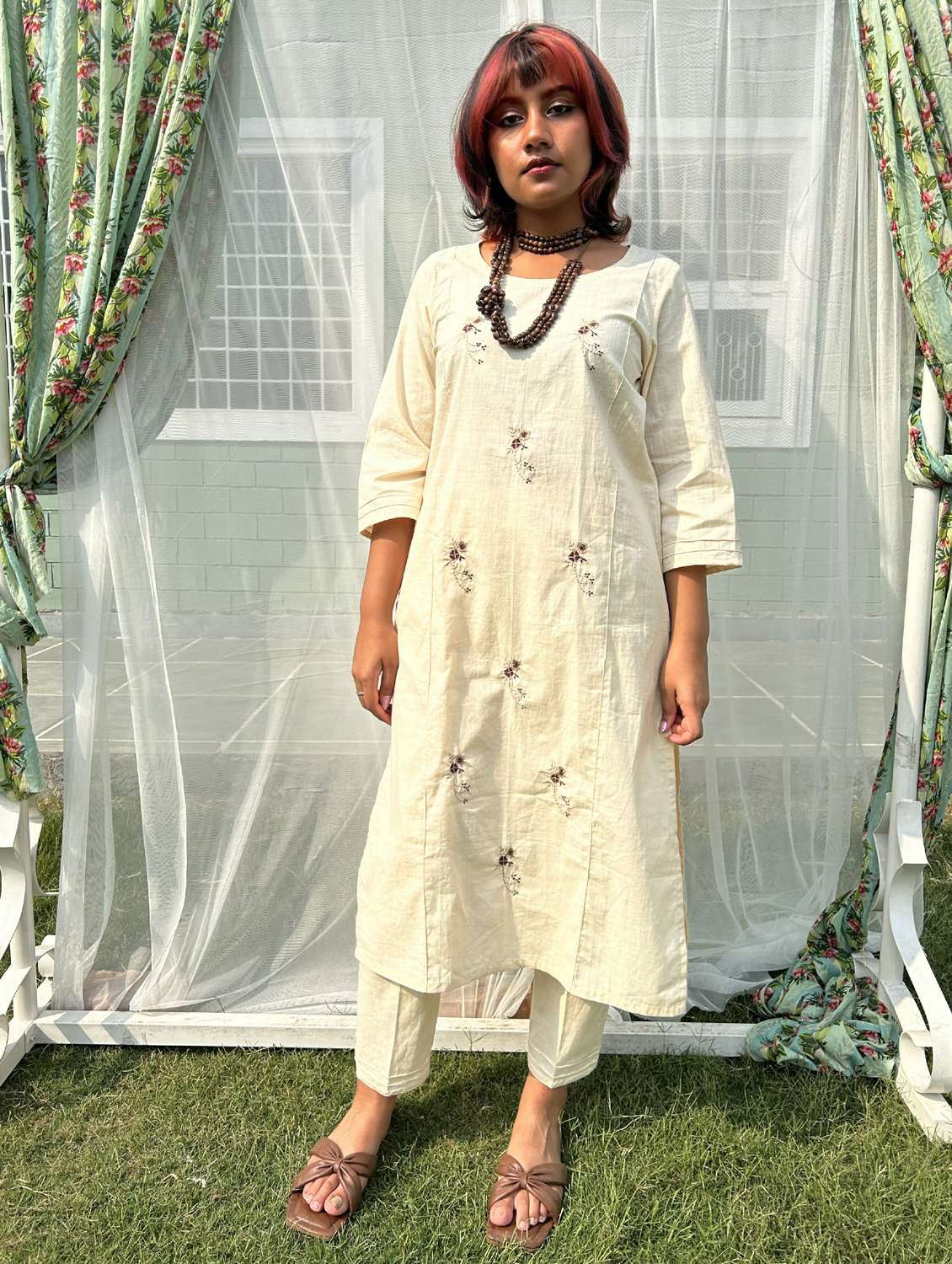 women solid with work three quarter sleeve a-line kurta