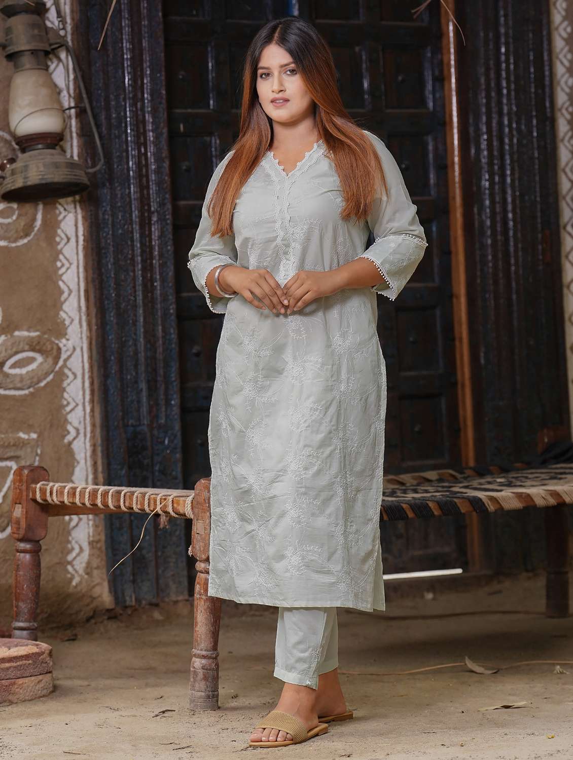 women solid with work three quarter sleeve straight kurta - 21974967 -  Standard Image - 5