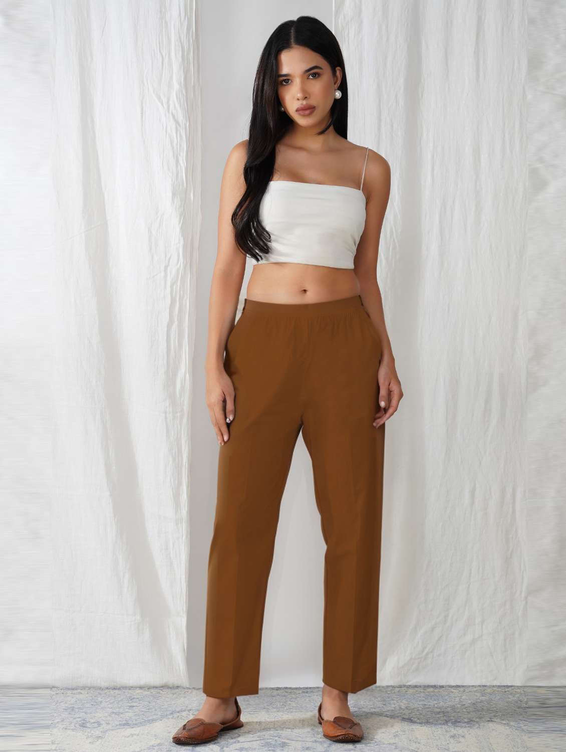 women solid mid rise ankle length tapered pant - 21974998 -  Standard Image - 3
