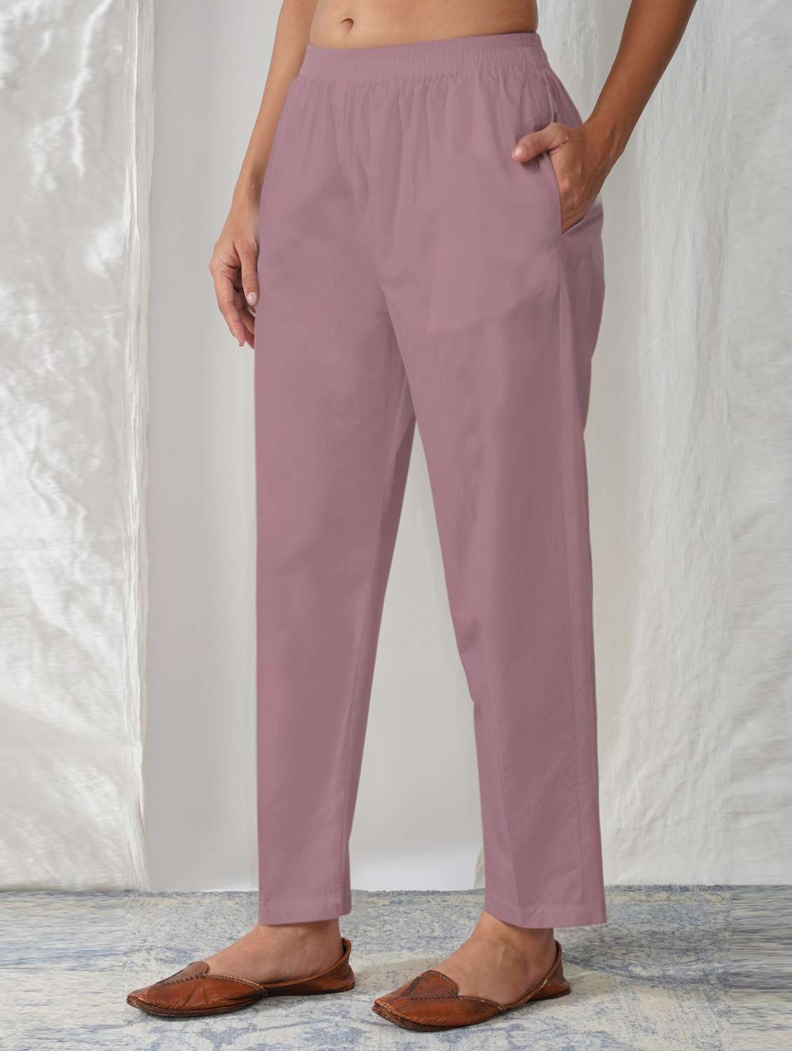 women solid mid rise ankle length tapered pant - 21975003 - Zoom Image - 0
