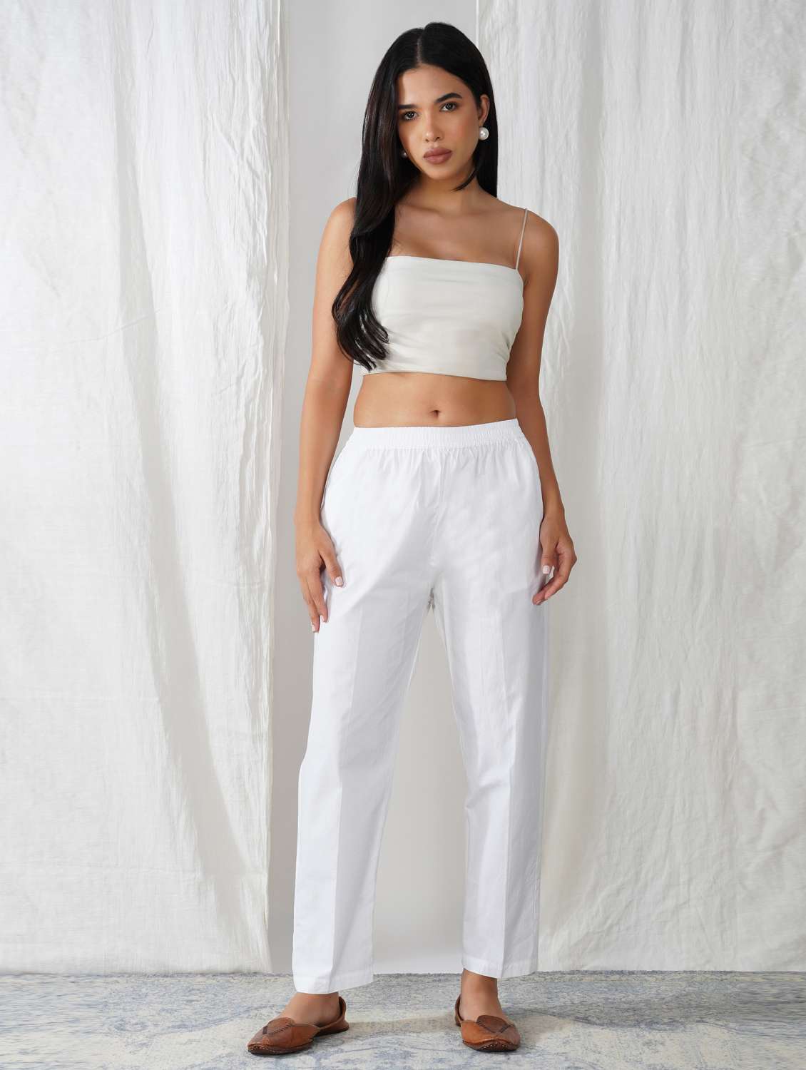 women solid mid rise ankle length tapered pant - 21975031 -  Standard Image - 3